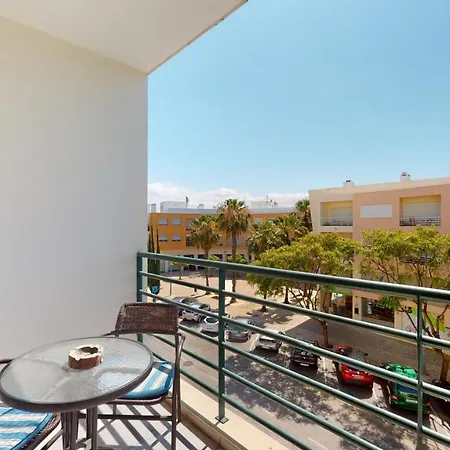 Apartamento T2 Encantador Apartment *